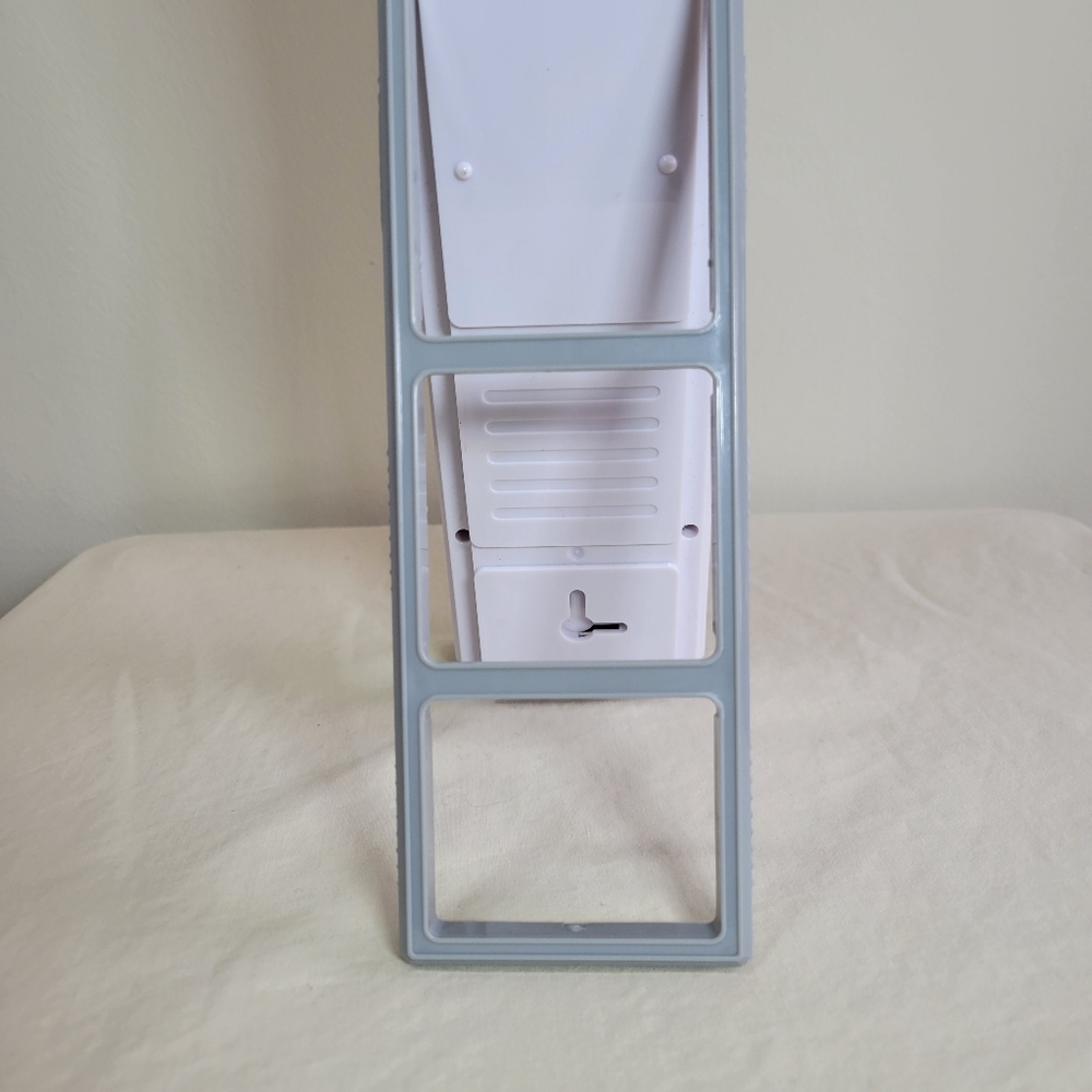 Bell Howell Rechargeable Light Bar/LED Lamp - Picture 8 of 10